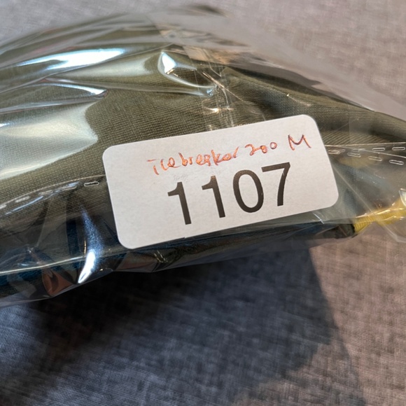 Icebreaker Merino 200 Base Layer long Sleeve Shirt - Men's Size M - Green Blue - Picture 9 of 9